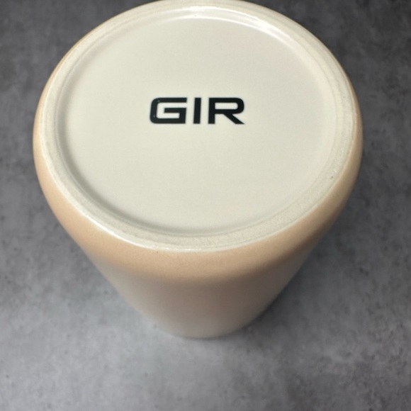 GIR Ceramic Stoneware Utensils Holder - Picture 3 of 5